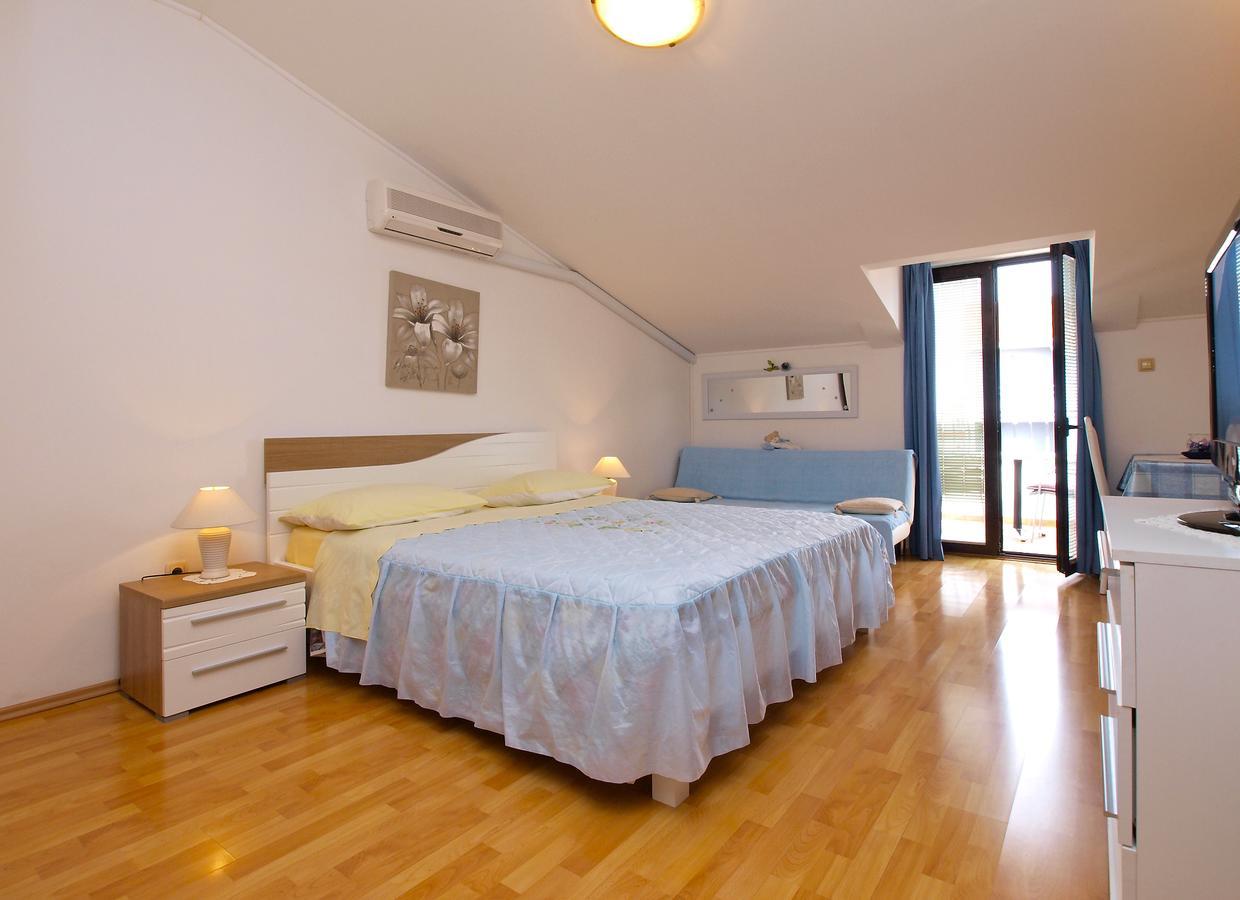 Apartments Milan 1048 Rovinj Kültér fotó